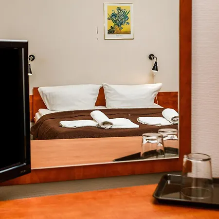 Villa Antares I & II-3
